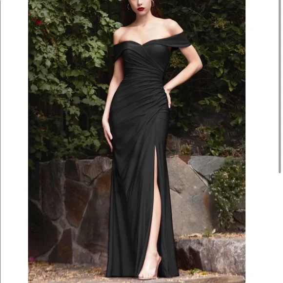 🔥🔥🔥Cinderella divine gown in NAVY 💙 - Picture 2 of 6